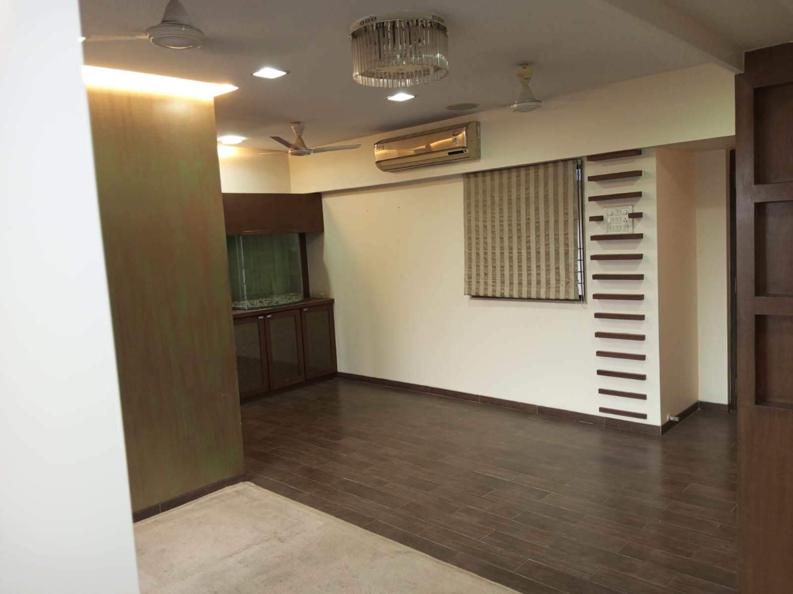 2 BHK Semi-Furnished in Akruti Orchid Park, Andheri East - Photo 6