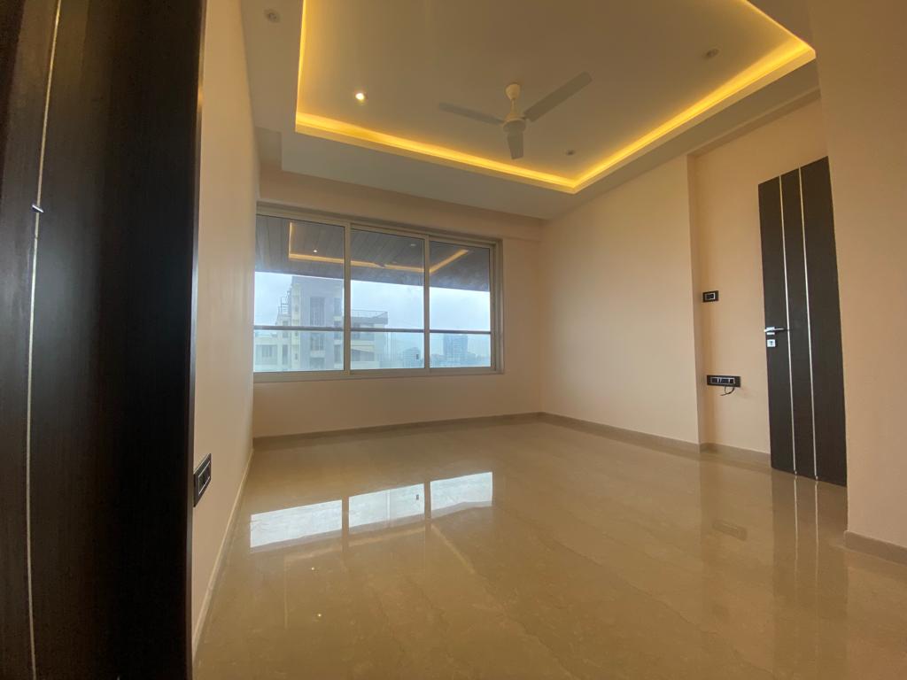 3 BHK Semifurnished in Sagar Resham, Bandra West - Photo 4