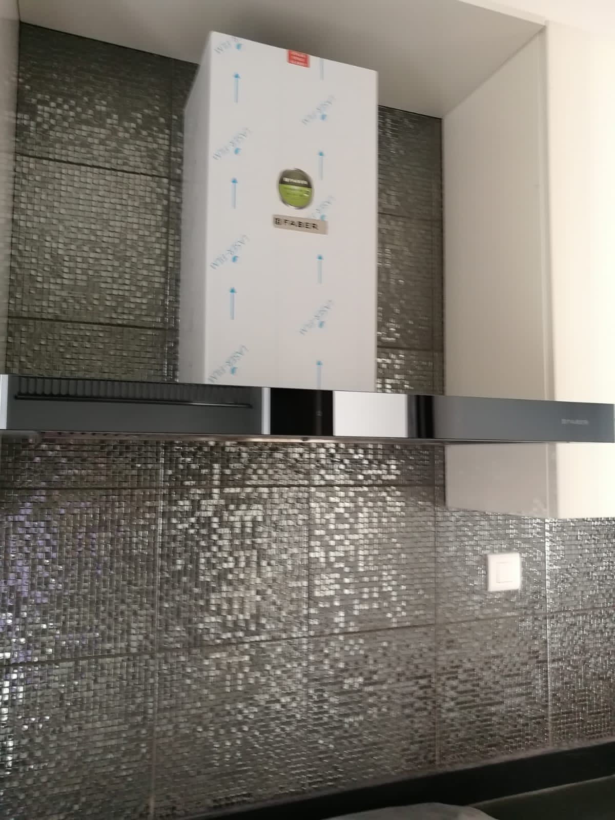 3 BHK Semi Furnished in Lodha Allura, Worli - Photo 3
