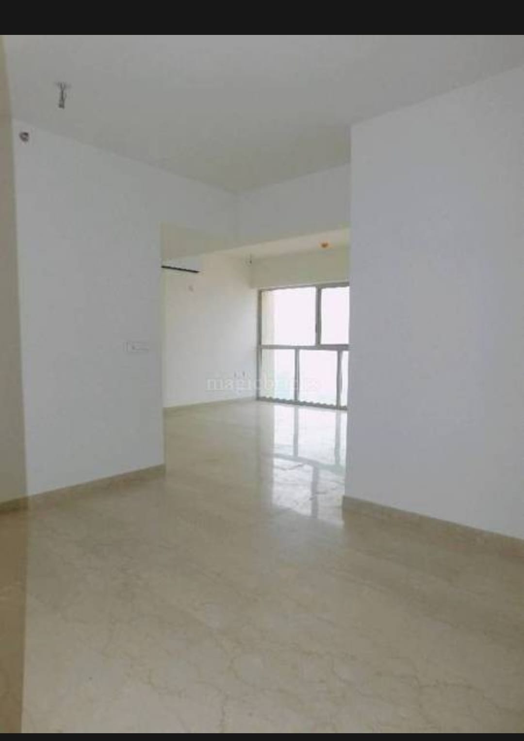 4 BHK Semi-Furnished in Lodha Azzuro, Parel - Photo 5