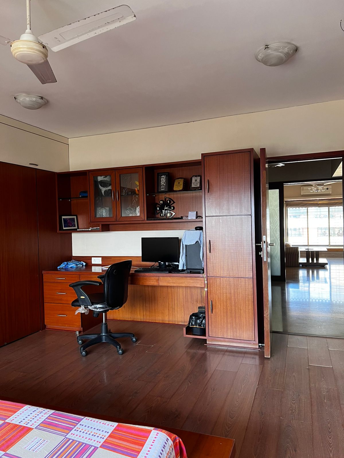 3 BHK Fully Furnished in Capri Heights, Andheri West - Photo 6