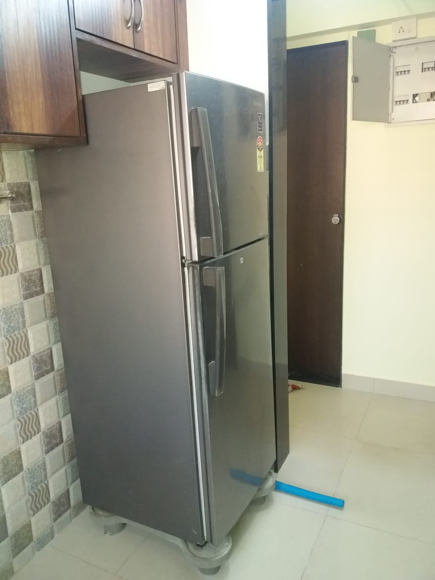 2 BHK in DLH Darpan, Andheri West - Photo 4