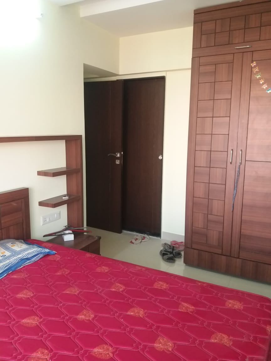 2 BHK in DLH Darpan, Andheri West - Photo 5