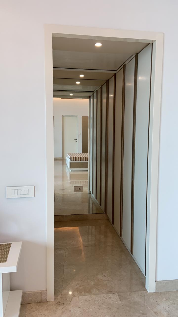 4 BHK Semi-Furnished in One Avighna Park, Lower Parel - Photo 6