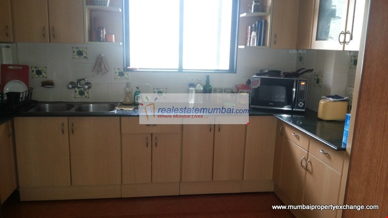2 BHK Fully Furnished in Lake Castle, Powai - Photo 3