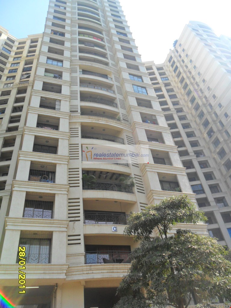 4 BHK in Lake Lucerne, Powai - Photo 3