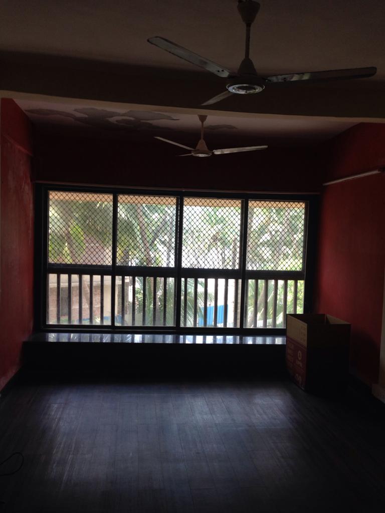 3 BHK Empty in Oyster Shell II, Juhu - Photo 2