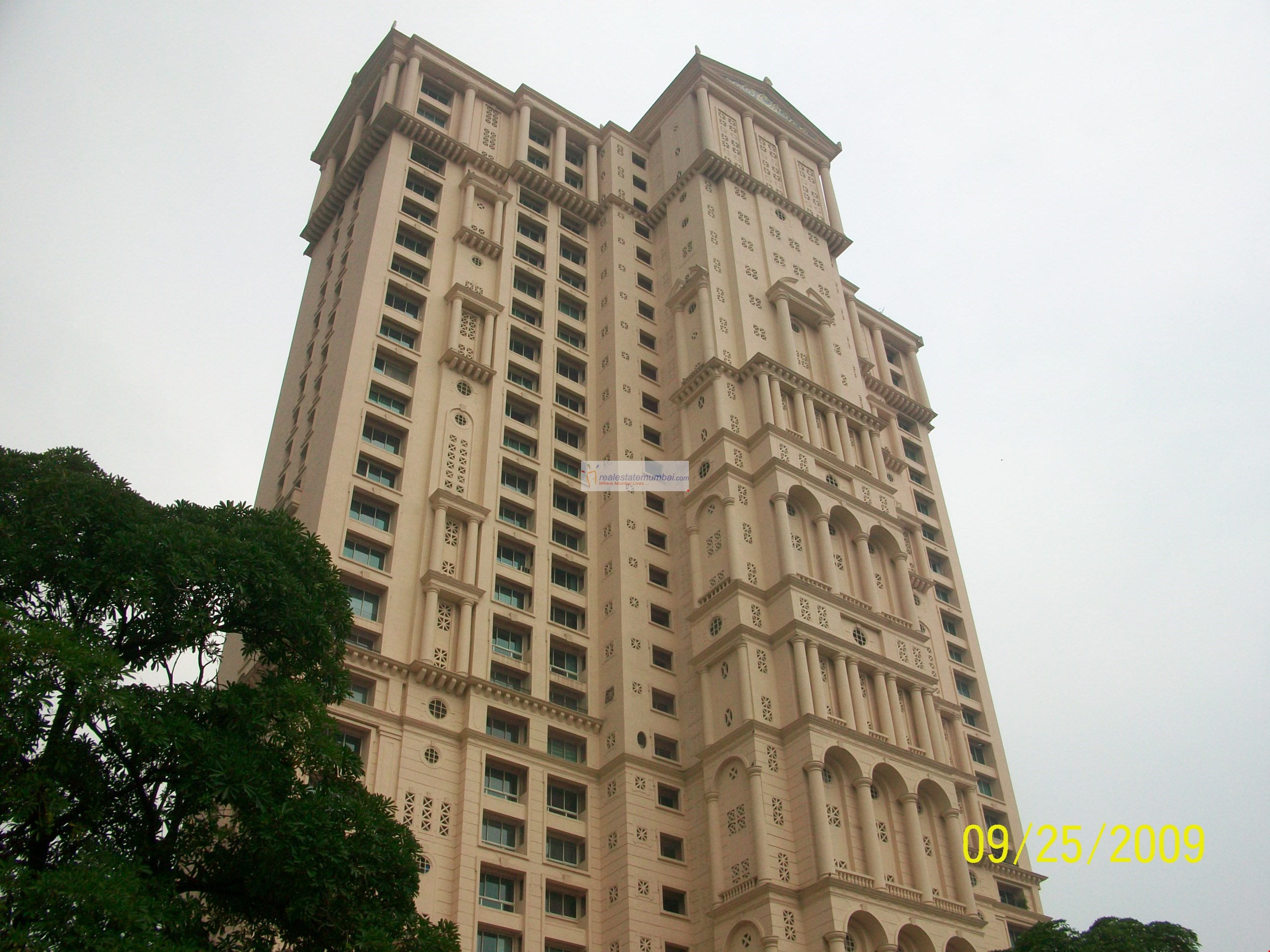 5 BHK Semi-Furnished in Evita, Powai - Photo 2