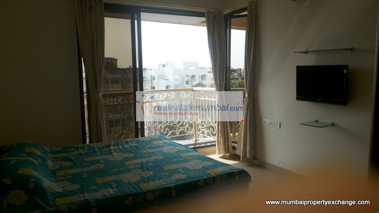 3 BHK in Madhuban, Bandra West - Photo 6