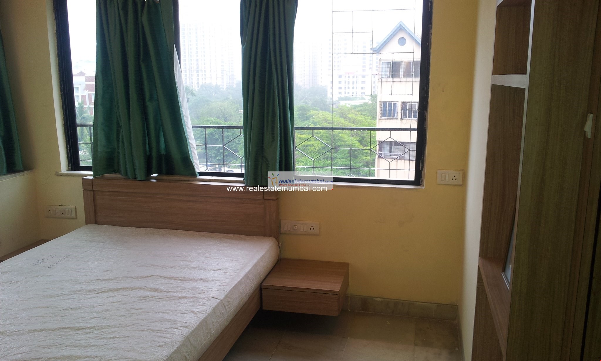 3 BHK Fully Furnished in Eden IV, Powai - Photo 3