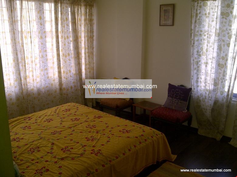 3 BHK Semi-Furnished in Somerset Apartments, Bandra West - Photo 4