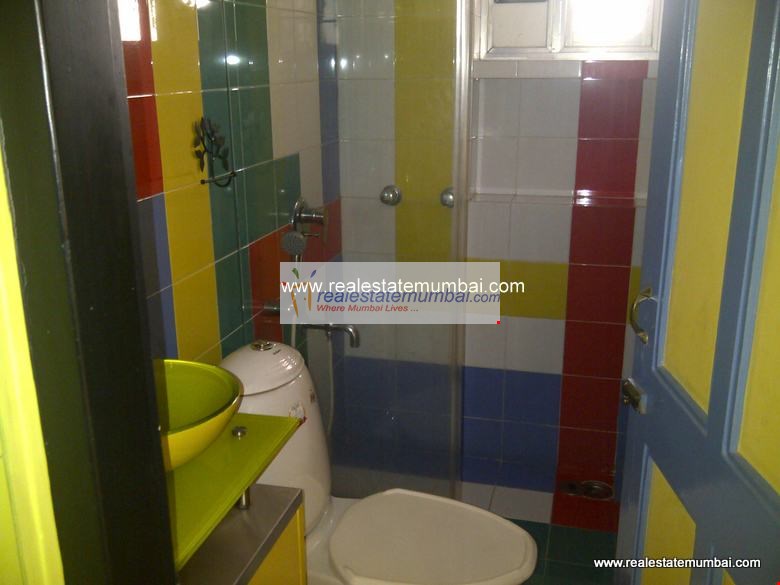 3 BHK Semi-Furnished in Somerset Apartments, Bandra West - Photo 5