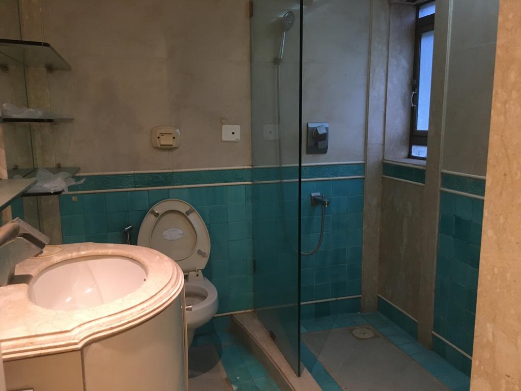 2 BHK Semi-Furnished in Neelam, Bandra West - Photo 6