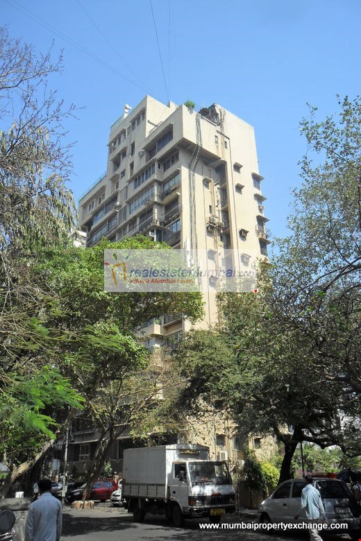2 BHK Semi-Furnished in Neelam, Bandra West - Photo 2
