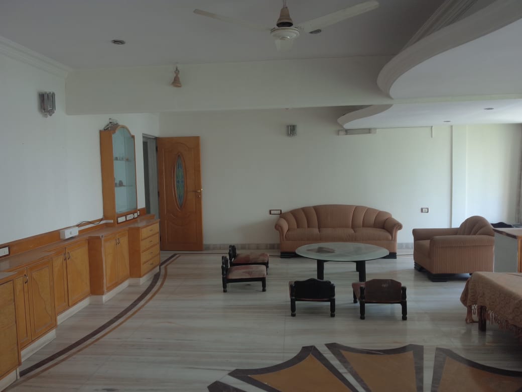 3 BHK Fully Furnished in Pearl Apartment, Andheri West - Photo 5