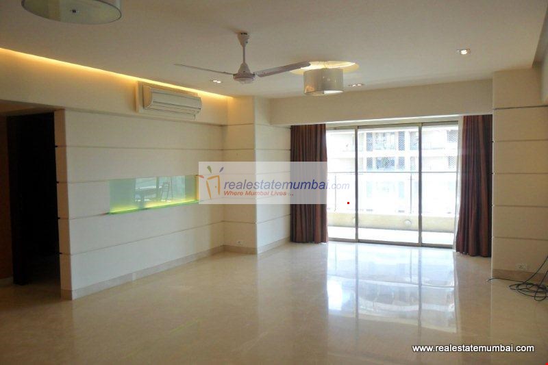4 BHK in H and M Tower, Bandra West - Photo 2