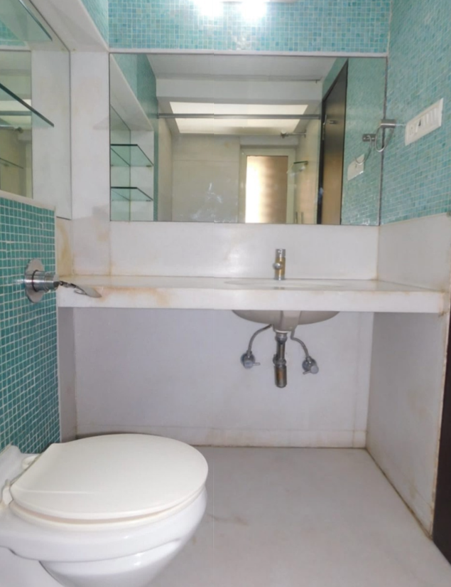 3 BHK in Warden, Bandra West - Photo 6