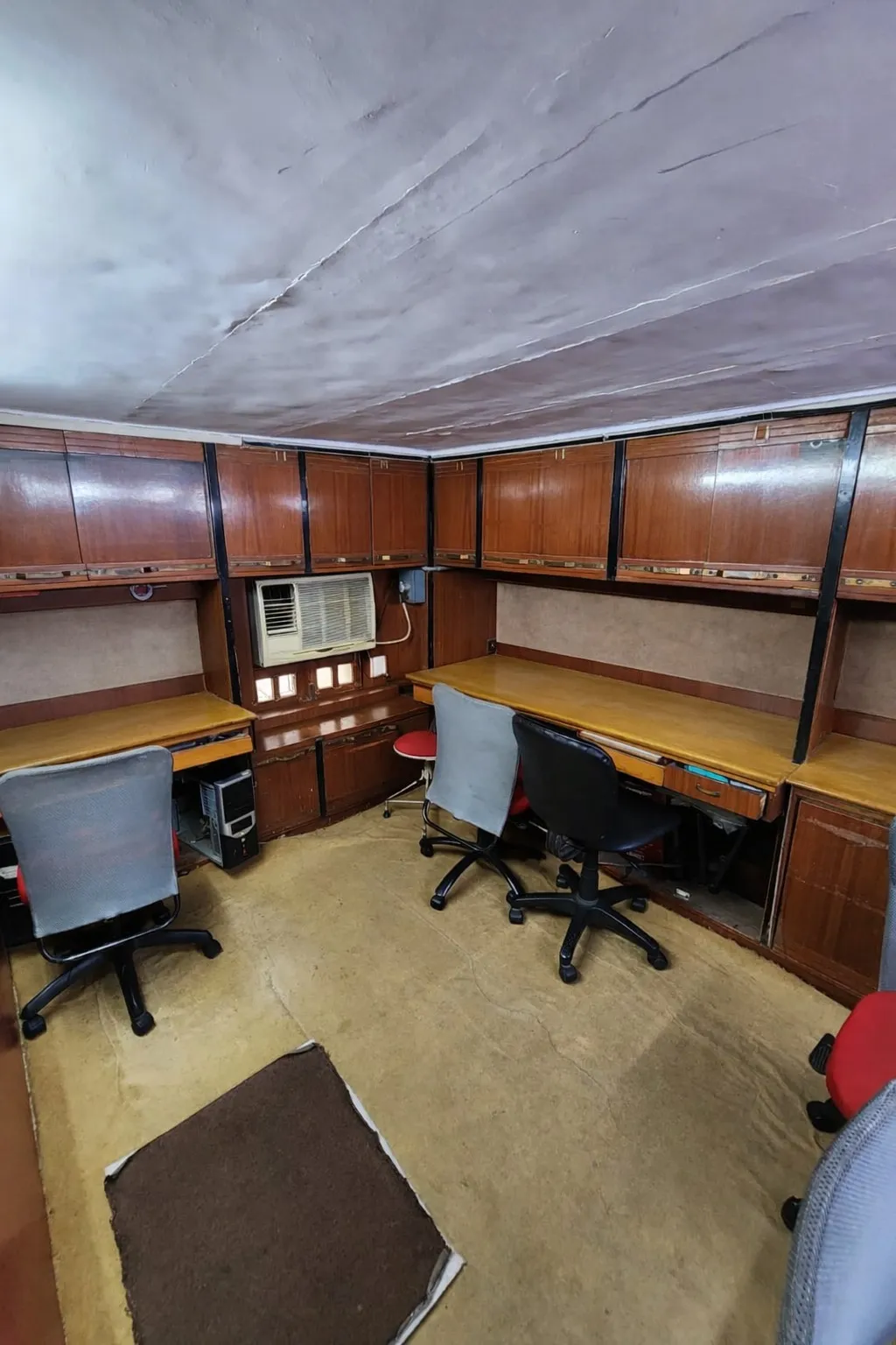 Office Space Fully Furnished in Rajabahadur Compound, Fort - Photo 3