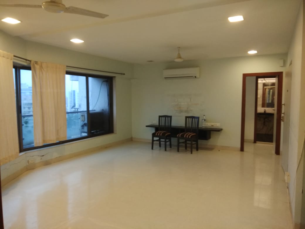 2 BHK Semi-Furnished in Casa Blanca, Bandra West - Photo 3