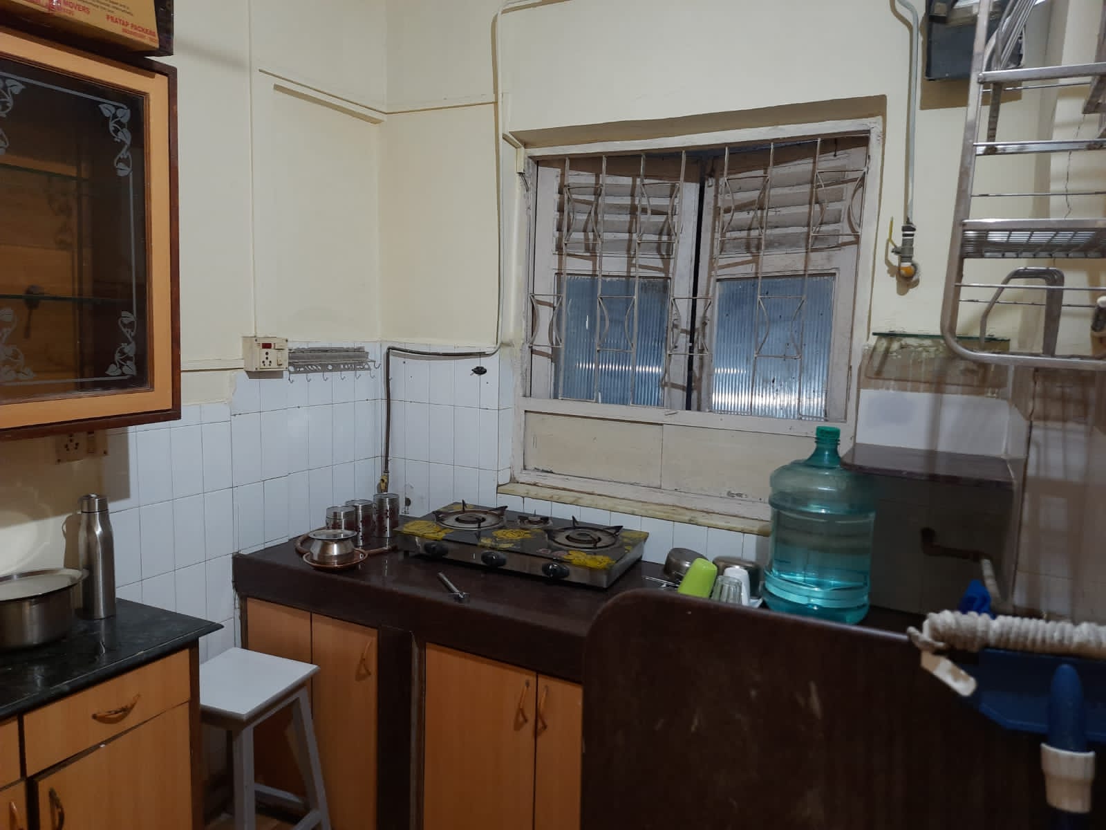 2 BHK in Roop Darshan, Juhu - Photo 4