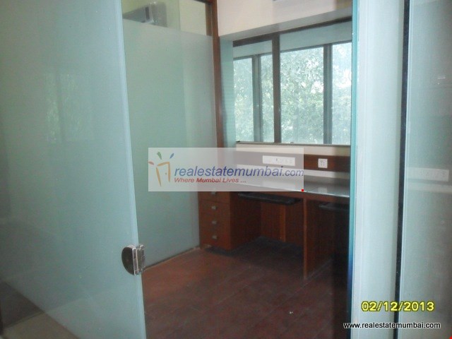 Office Fully Furnished in Raheja Plaza, Andheri West - Photo 6