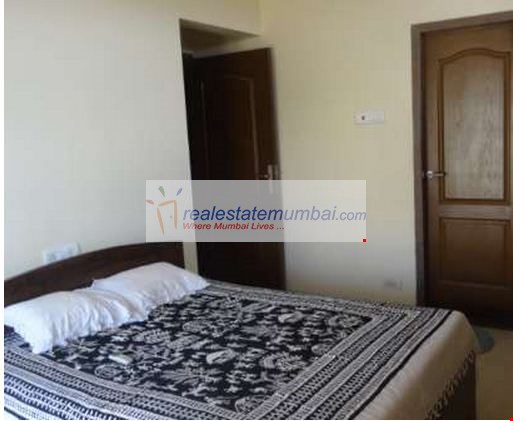 2 BHK Semi-Furnished in Raheja Heights, Goregaon East - Photo 5