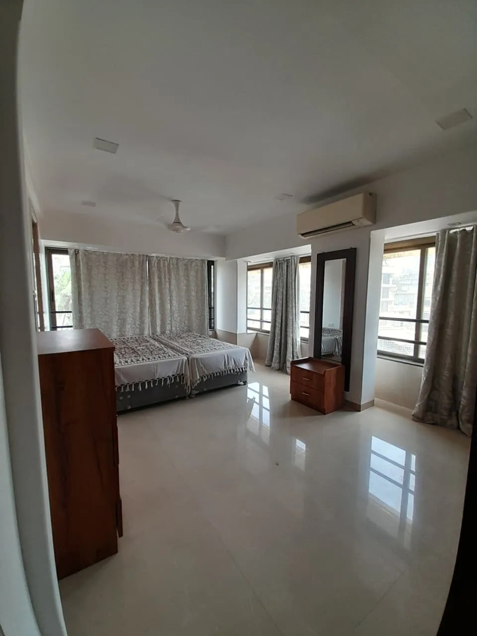 3 BHK Fully Furnished in Nikita Enclave, Bandra West - Photo 2