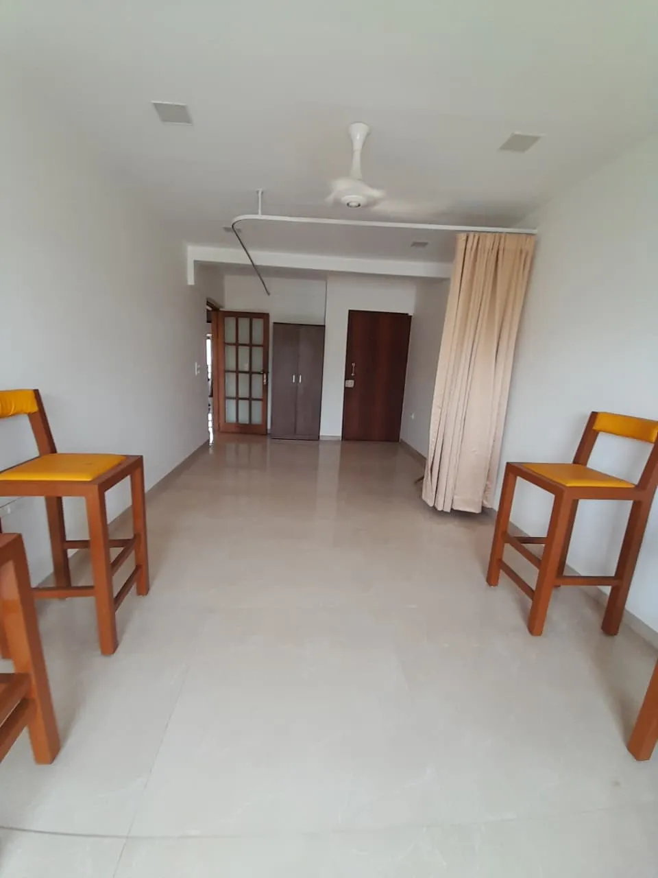 3 BHK Fully Furnished in Nikita Enclave, Bandra West - Photo 4
