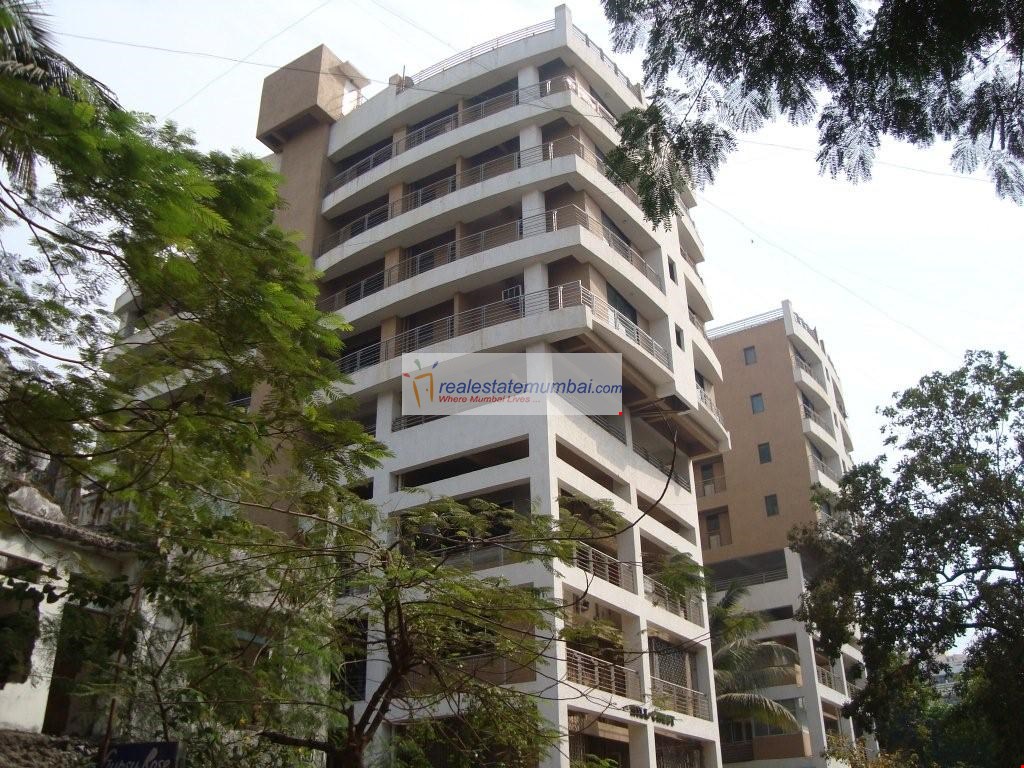 3 BHK in Hill Crest, Bandra West - Photo 2