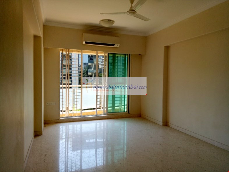 2 BHK in Uday Bhanu, Santacruz West - Photo 3