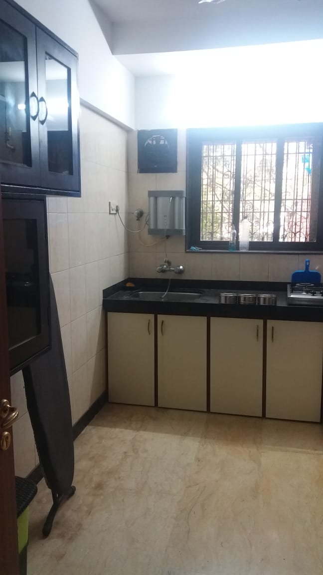 2 BHK Fully Furnished in Spencer, Bandra West - Photo 3