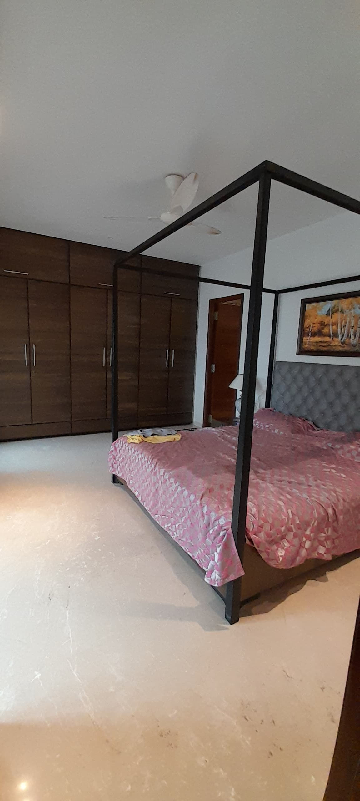 3 BHK Semi Furnished in Riviera, Juhu - Photo 5