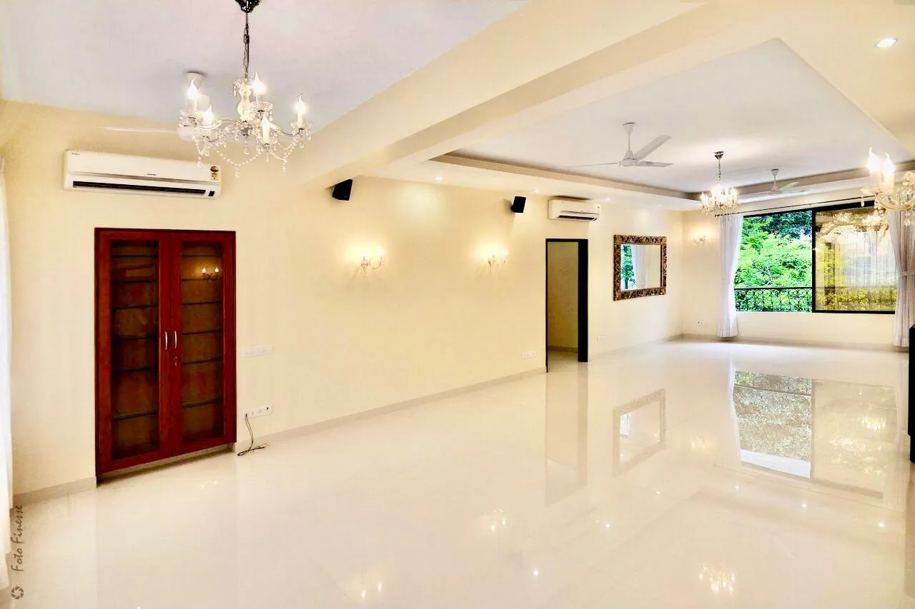3 BHK Fully Furnished in Mayqueen, Bandra West - Photo 2