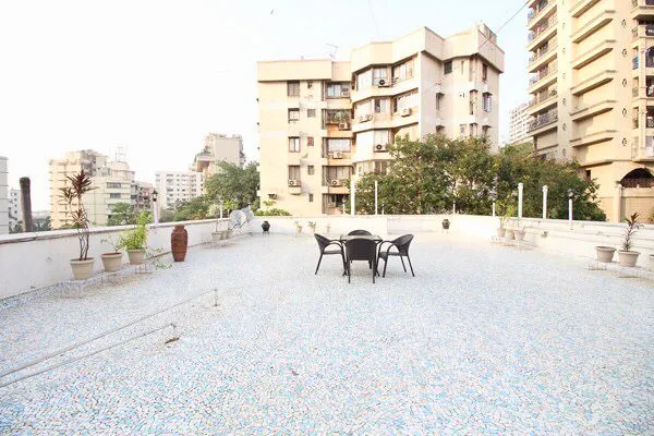 3 BHK Fully Furnished in Mayqueen, Bandra West - Photo 4
