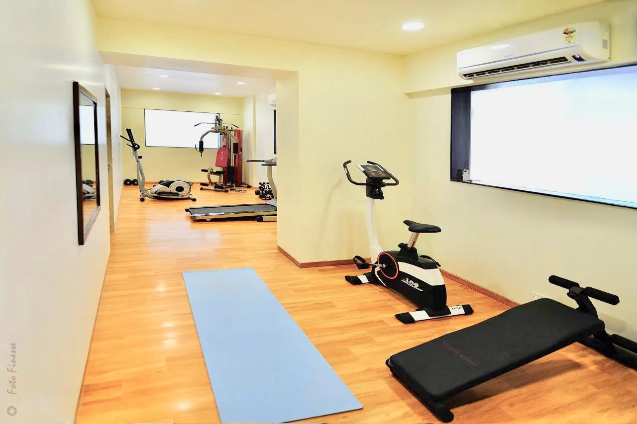 3 BHK Fully Furnished in Mayqueen, Bandra West - Photo 5