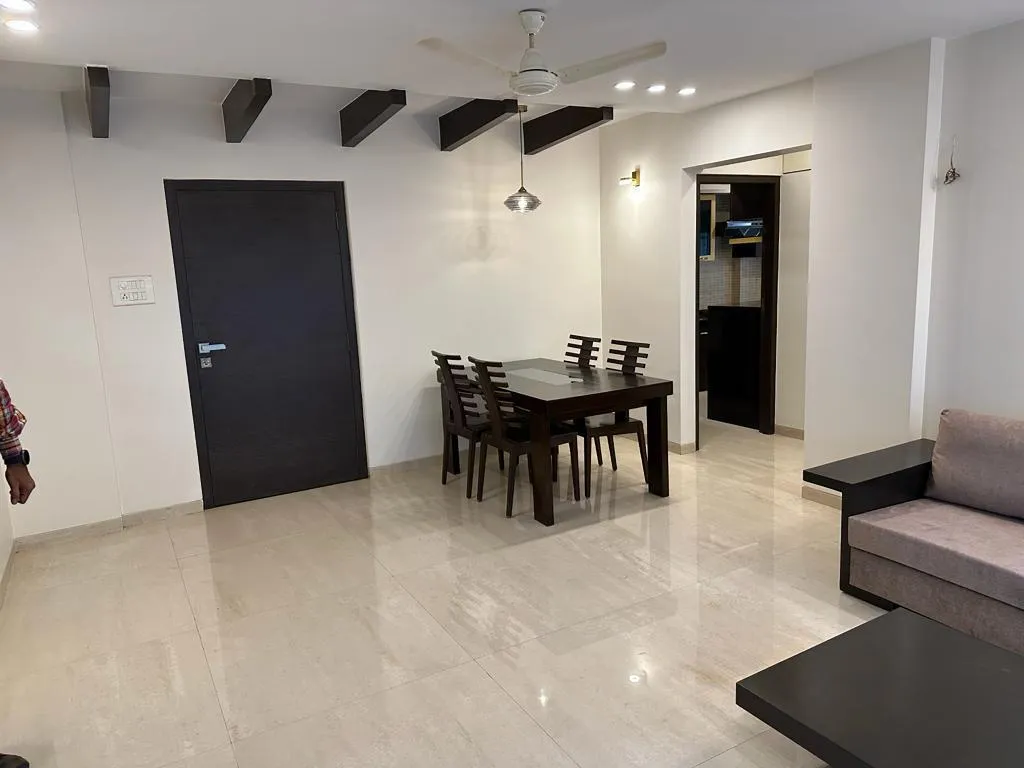 2 BHK Semi Furnished in Josephine, Bandra West - Photo 4