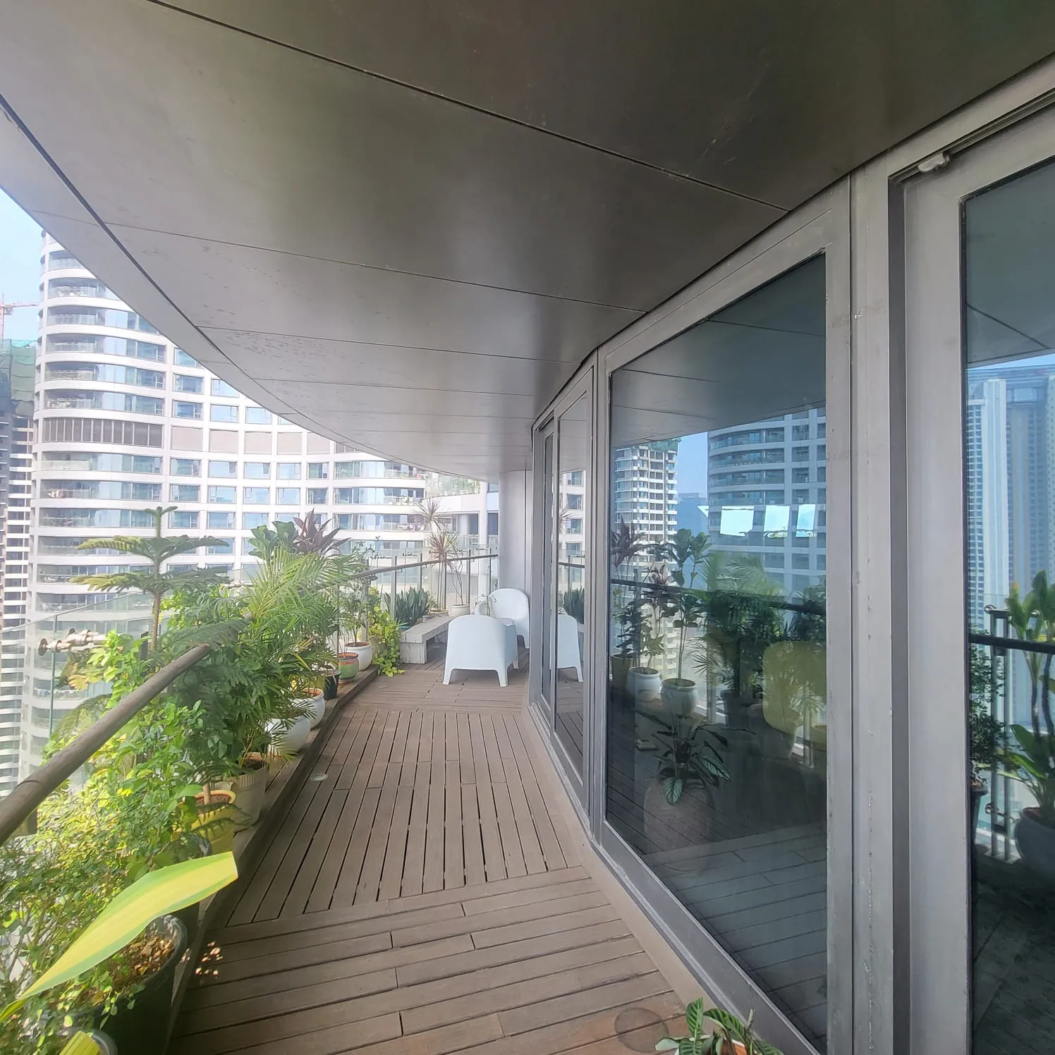 4 BHK Semi Furnished in Lodha World Crest, Lower Parel - Photo 6