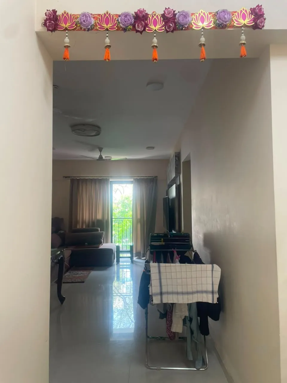 2 BHK Semi Furnished in Kalpataru Imperia, Santacruz West - Photo 4