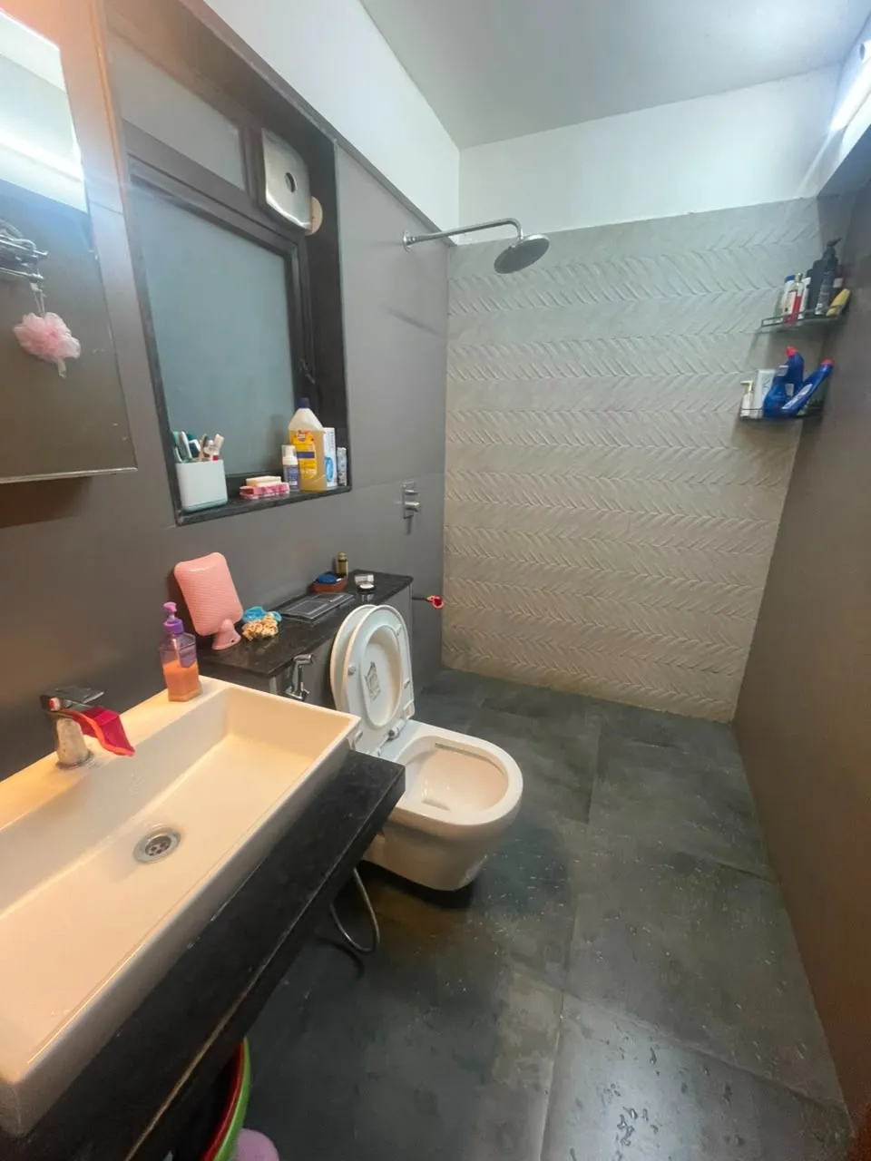 2 BHK Semi Furnished in Kalpataru Imperia, Santacruz West - Photo 6