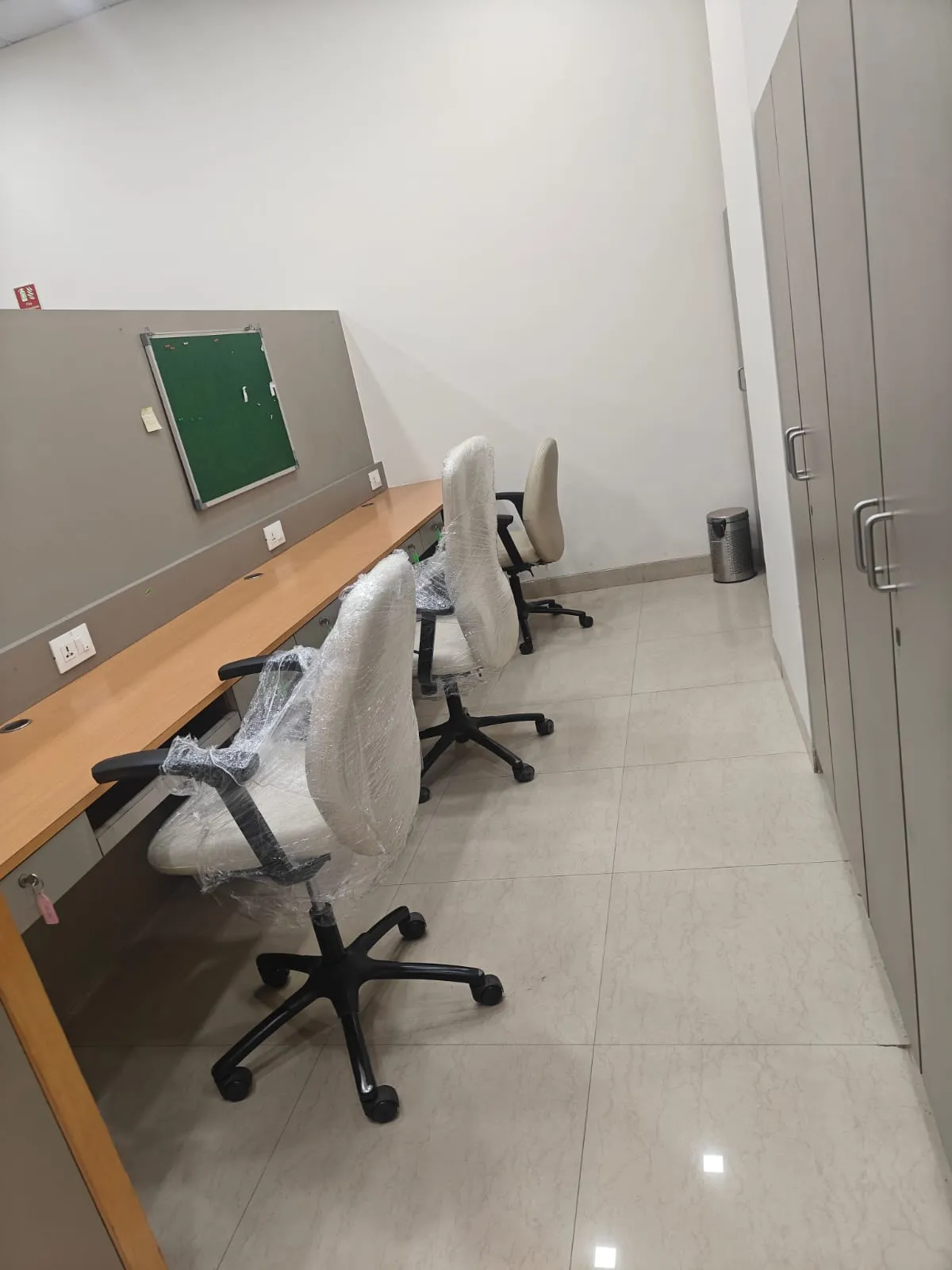 Office Fully Furnished in Morya Landmark II, Andheri West - Photo 4