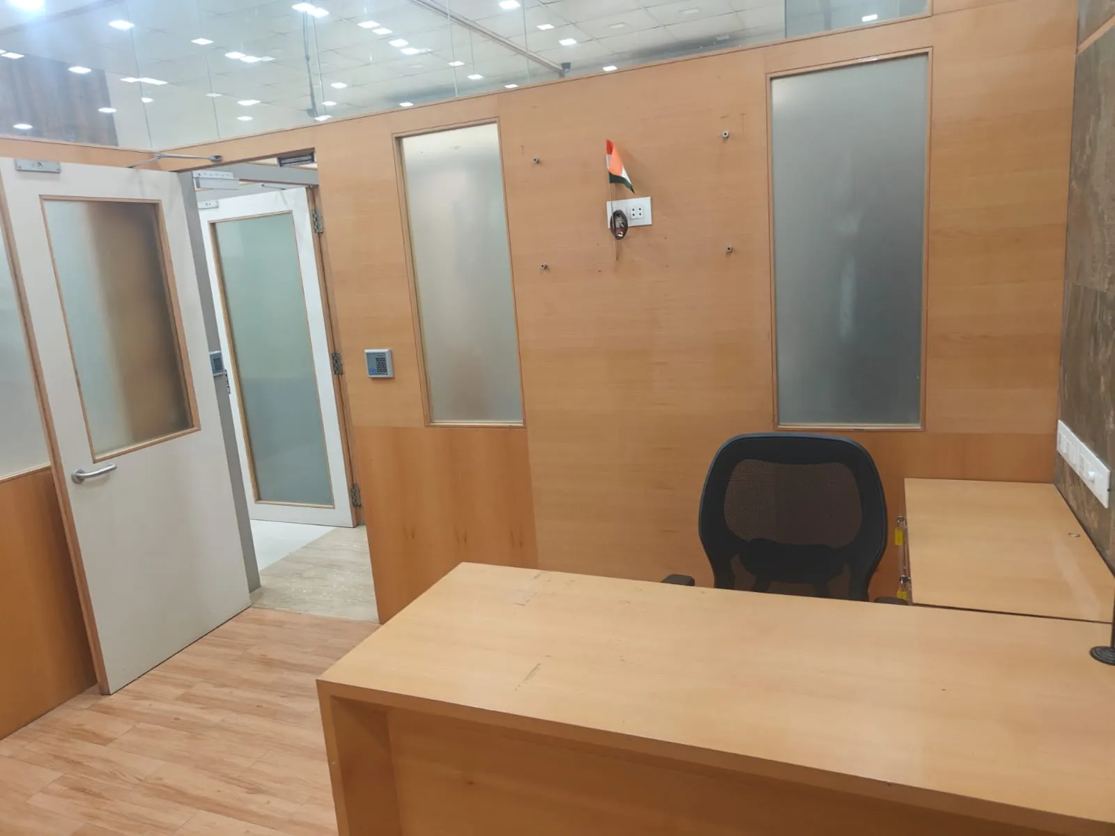 Office Fully Furnished in Morya Landmark II, Andheri West - Photo 2